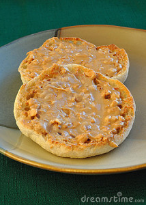 english-muffin-with-peanut-butter-thumb7904307